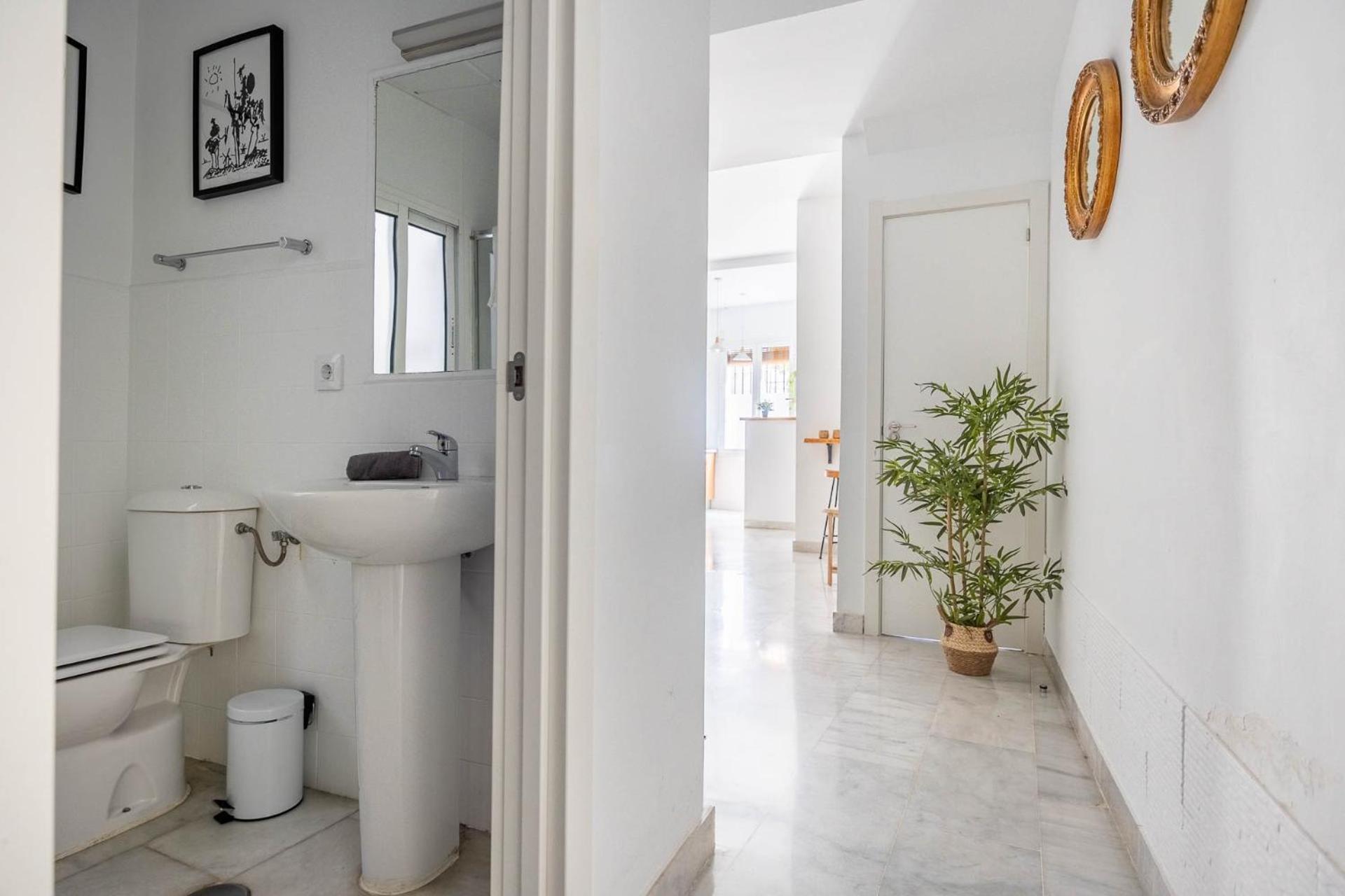 The Hercules Home Севилья Экстерьер фото