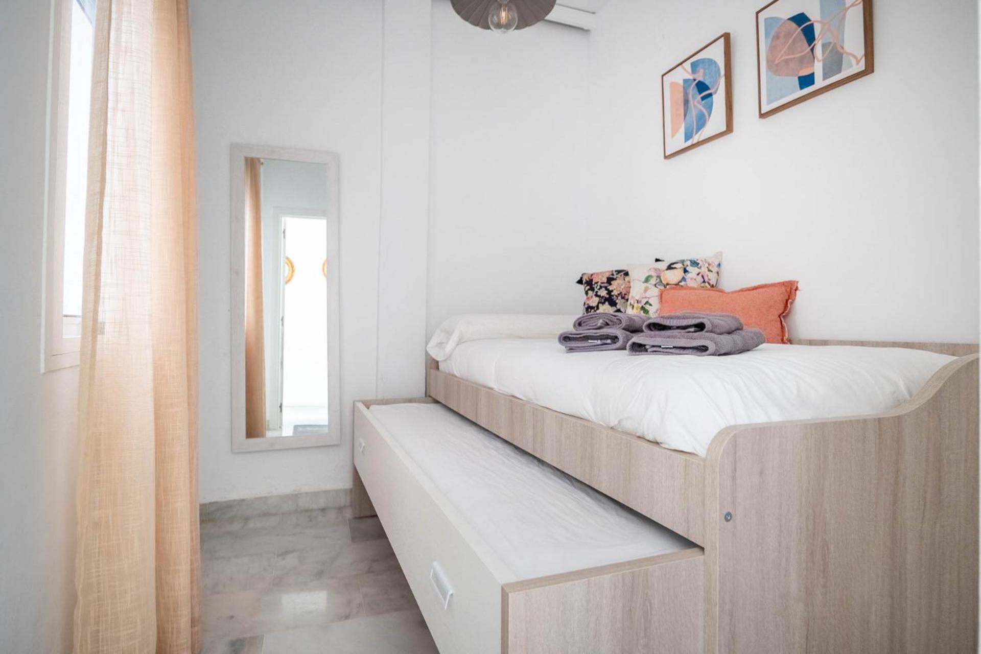 The Hercules Home Севилья Экстерьер фото